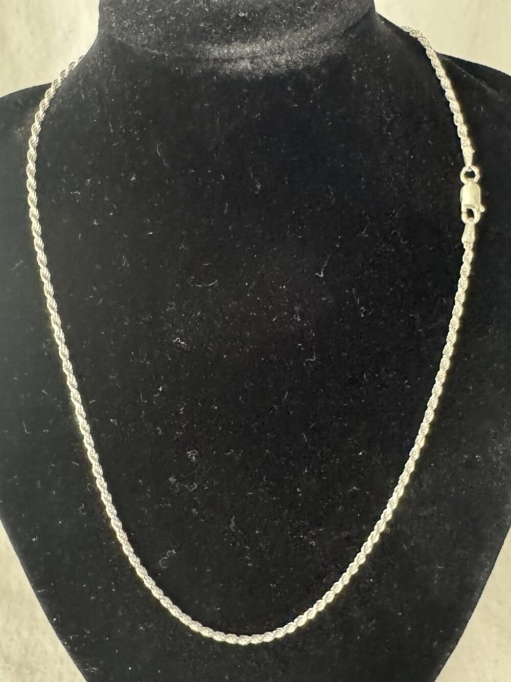 16" 1.5mm Diamond Cut Rope Chain Italian Made Stamped with Makers Mark.